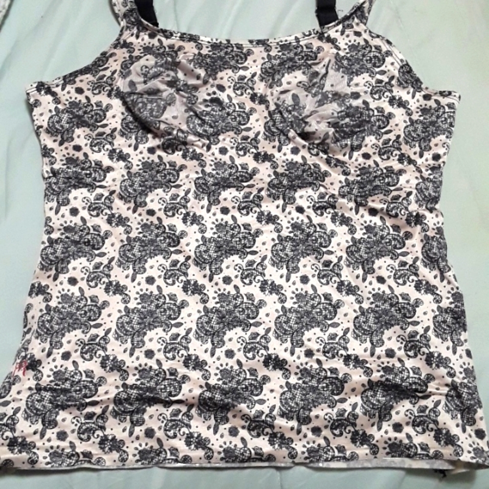 RUBY RIBBON 40 Camisole